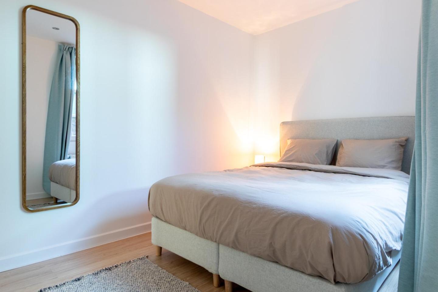 Bright, Spacious Apartments & Perfectly Located In The Heart Of Ghent Gante Exterior foto