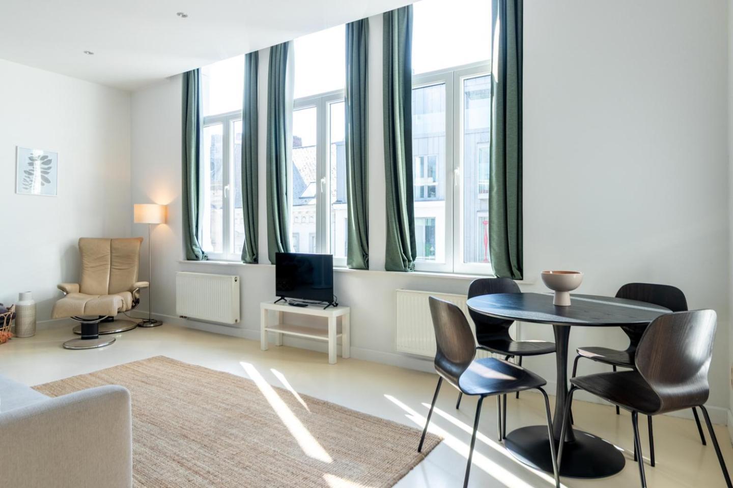 Bright, Spacious Apartments & Perfectly Located In The Heart Of Ghent Gante Exterior foto